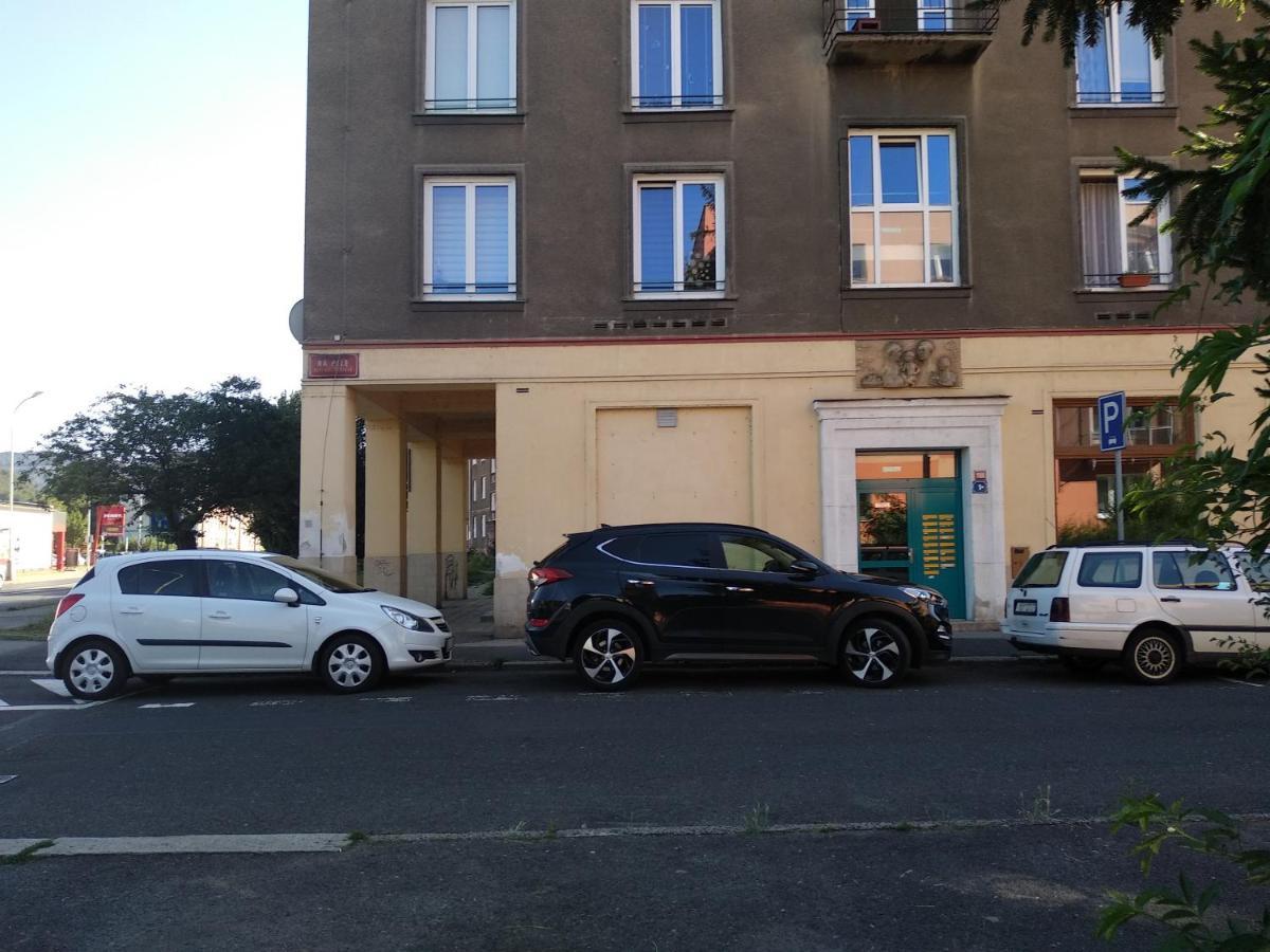 Lucka Apartment Usti nad Labem Exterior photo